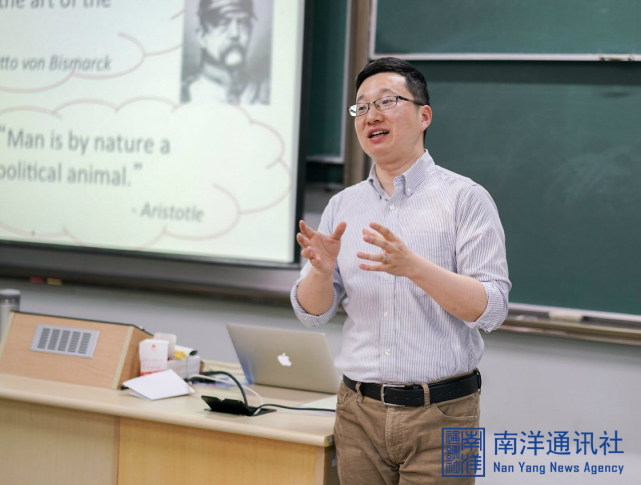 周凯：《毛泽东思想和中国特色社会主义理论体系概论》
